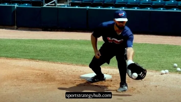 What Does a First Baseman Do?
(how to play first base in baseball)
